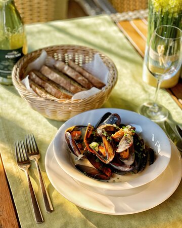 Мидии в сливочном соусе