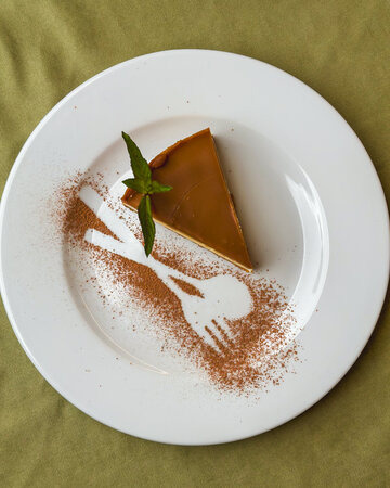 Чизкейк с соленой карамелью