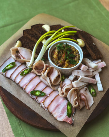 Плато к водке